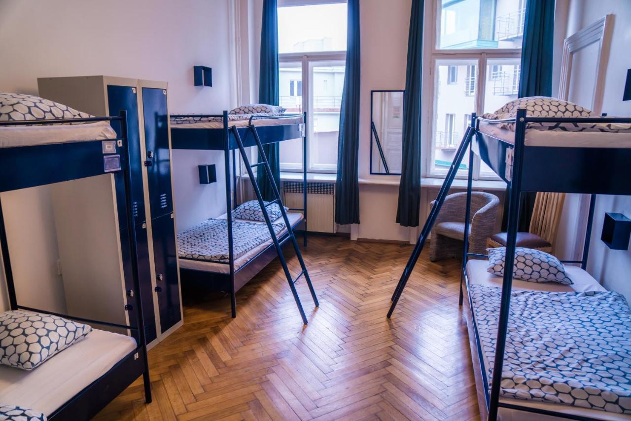 Hostel Cosmopole